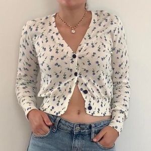 Zara floral white cardigan with blue buttons and small blue flowers